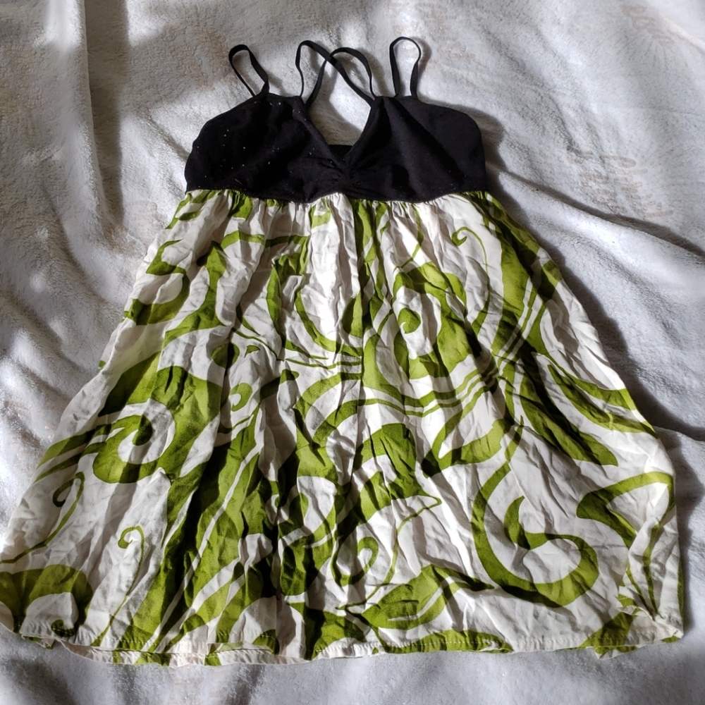 Hawaiian pareo dress
